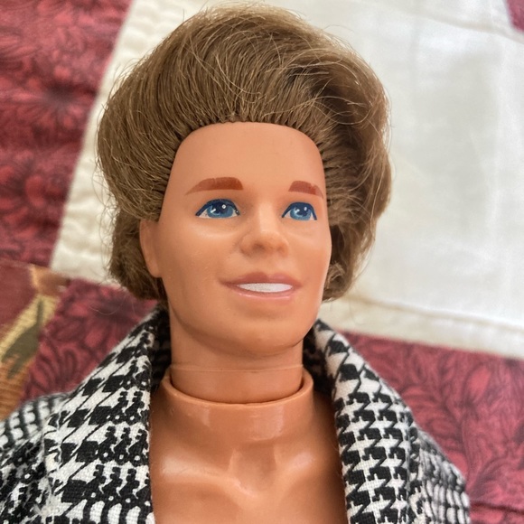 Vintage ken doll - Picture 2 of 4